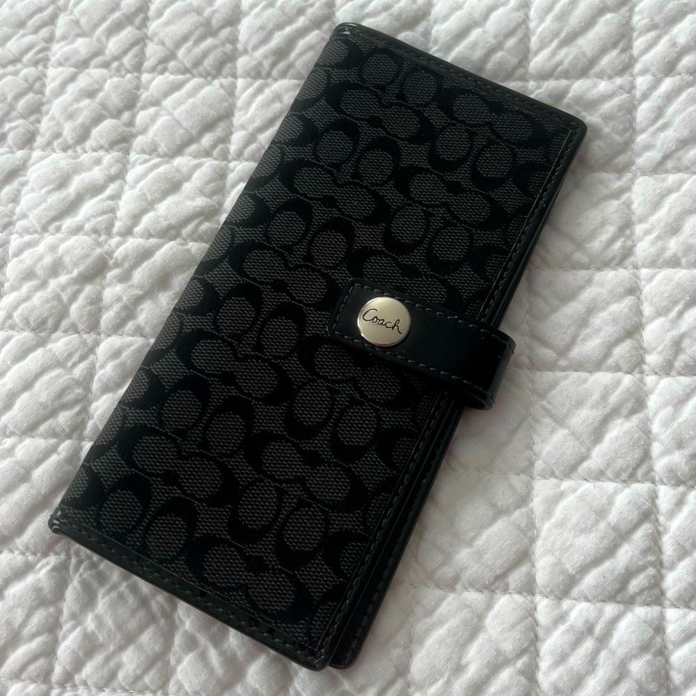 Coach Signature Slim Envelope Snap Wallet